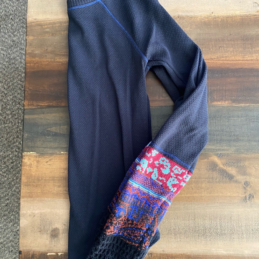 Free People In The Mix Cuff Top - Picture 11 of 11
